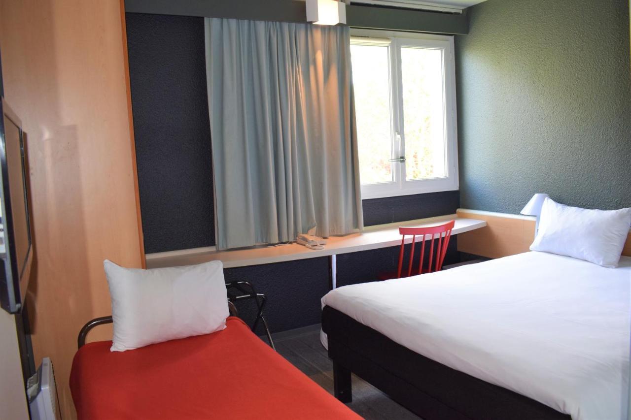 Hotel ibis Chartres Ouest Luce Extérieur photo